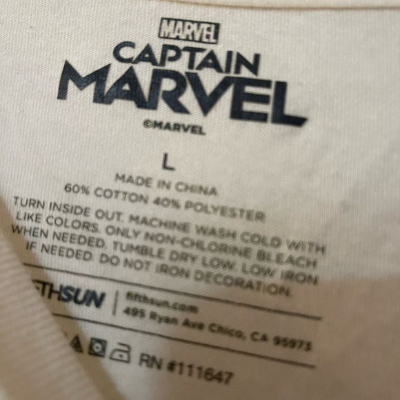 Captain Marvel cropped long sleeve tshirt - Picture 2 of 6